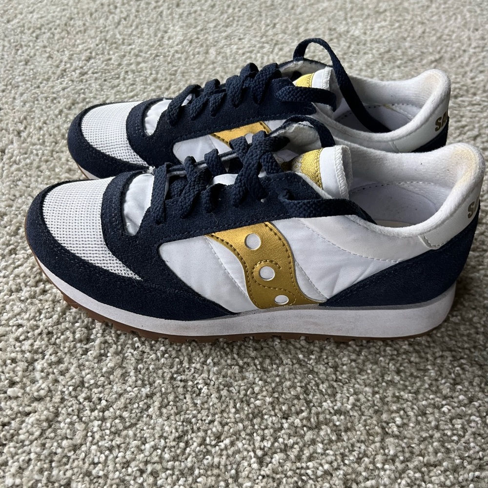 Women’s Saucony Jazz (Lifestyle)
